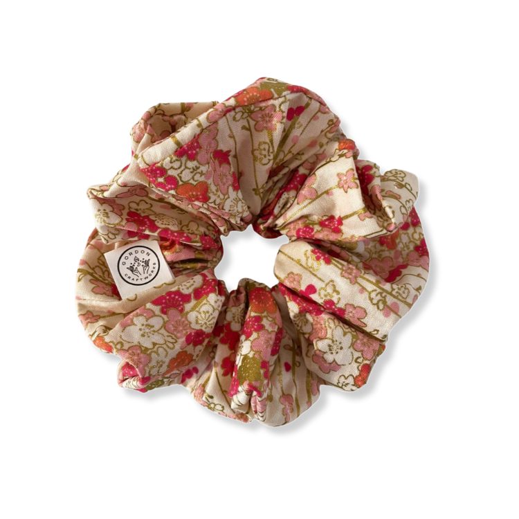 Sakura Max Scrunchie - White