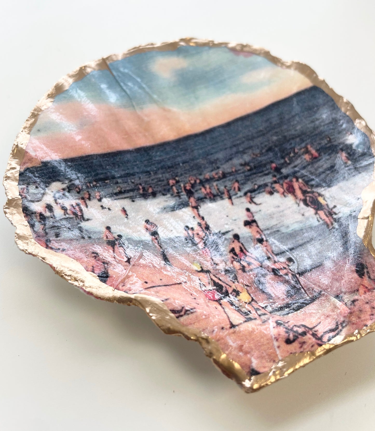 Amber Beach Seashell Trinket Dish - Gold Trimmed - Gordon Craftworks