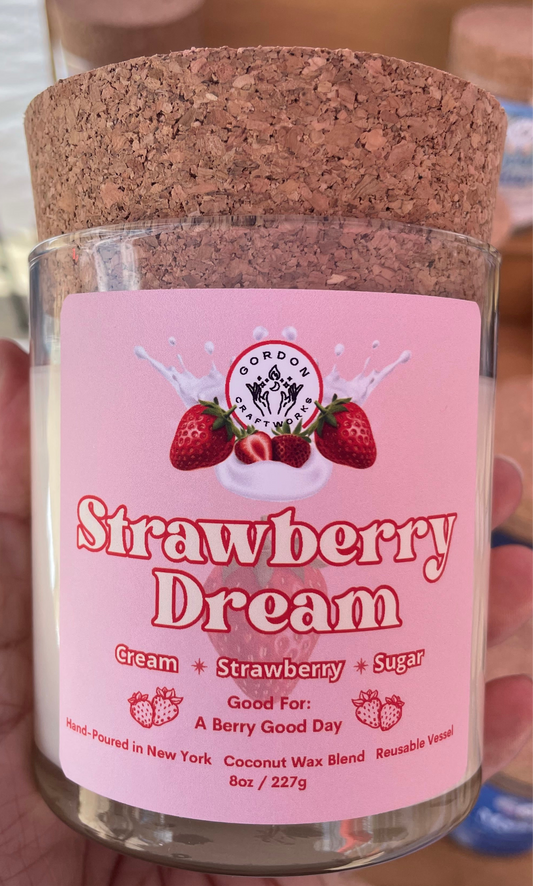 Strawberry Dream Deluxe Candle