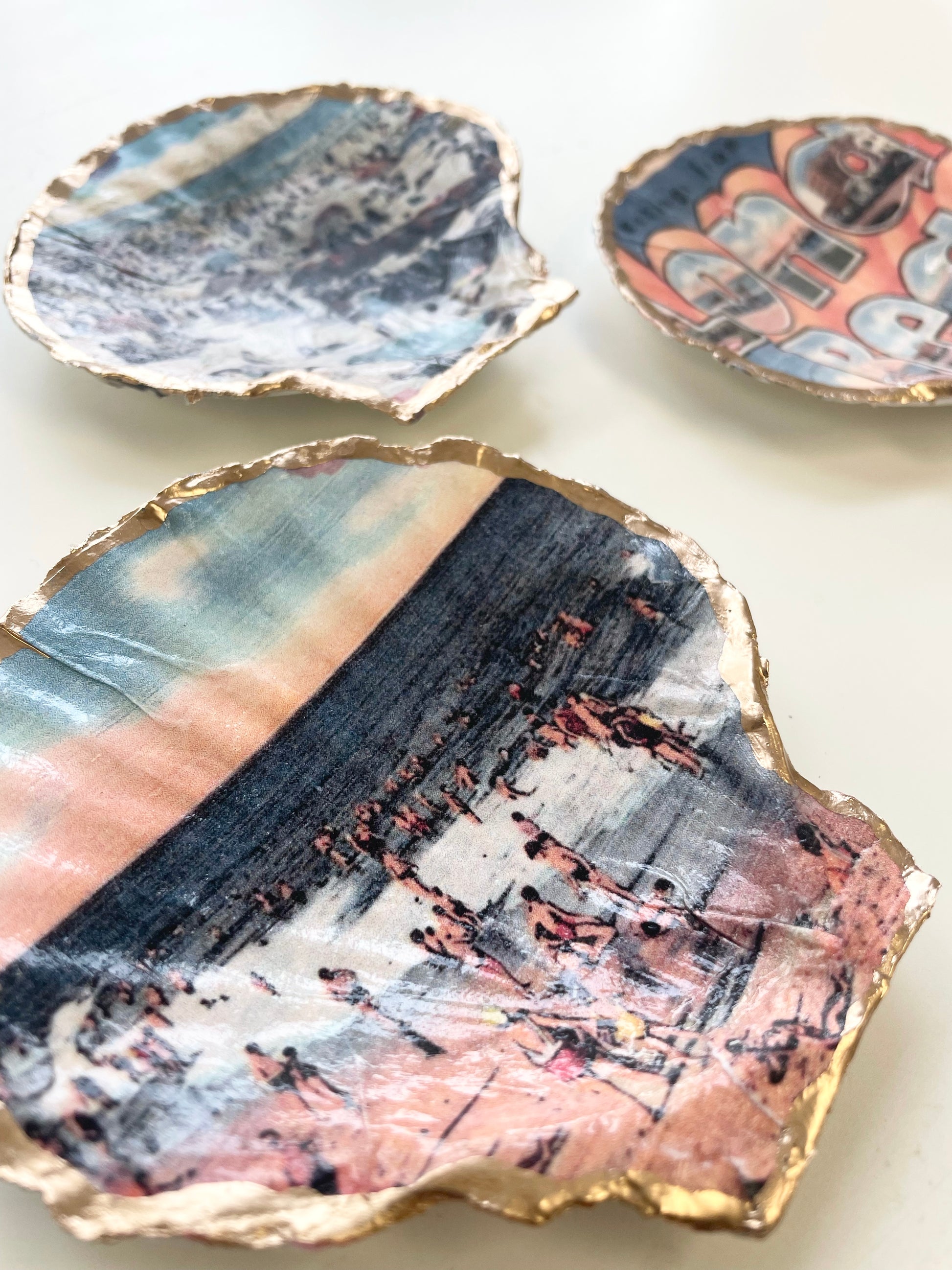 Amber Beach Seashell Trinket Dish - Gold Trimmed - Gordon Craftworks