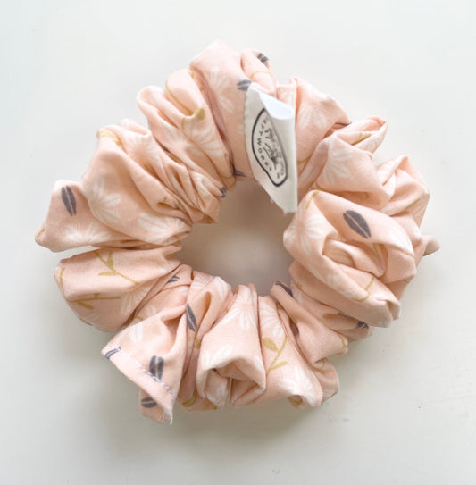 Frosted Blooms Mini Scrunchie - Gordon Craftworks